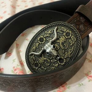 WESTERN STYLE BIG BUCKLE BELT